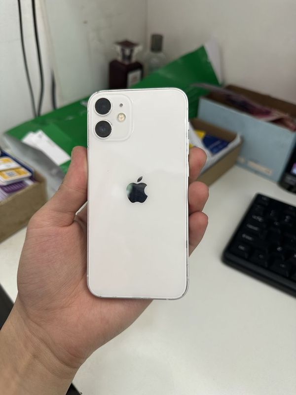 iPhone 12 mini 64 gb