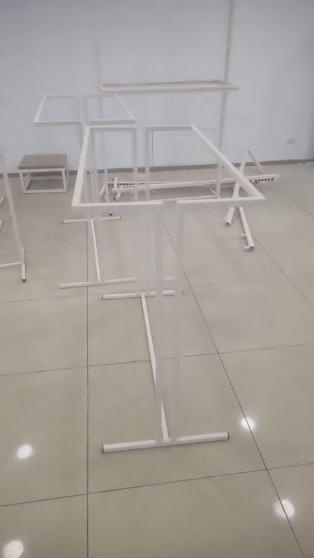 Вешалка для магазинов