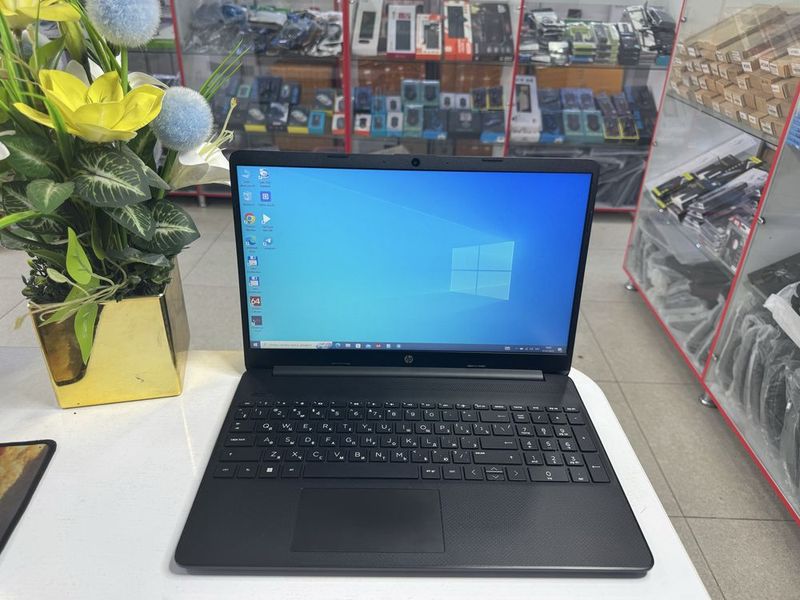 yangidek hp N4500 4/256 ssdlik ofis ishlari uchun idealni tez ishlaydi yangidek hp N4500 4/256 ssdlik ofis ishlari uchun idealni tez ishlaydi