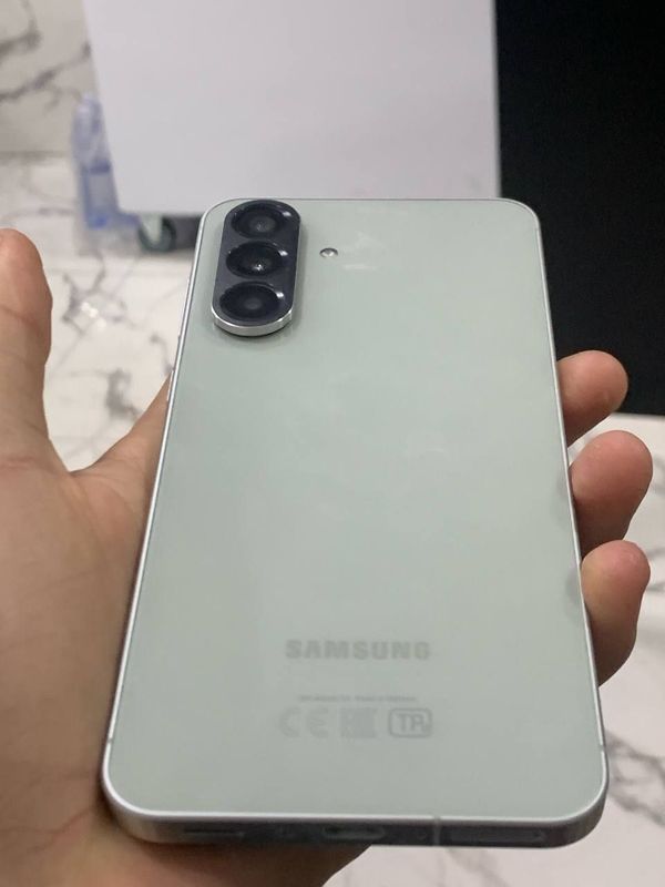 samsung A 56