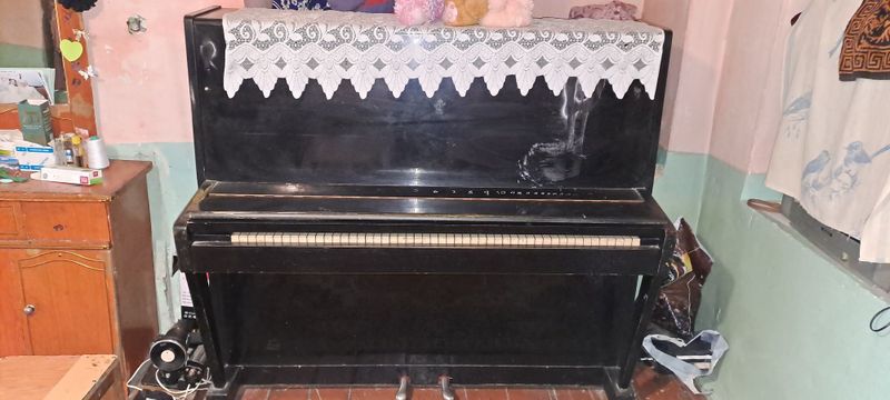 Pianino. Oktava.