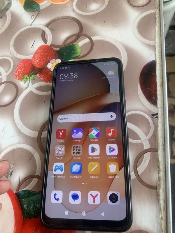 Redmi not 12 sotiladi holati yaxshi 4+2/128 Redmi not 12 sotiladi holati yaxshi 4+2/128