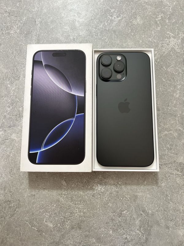 iPhone 16 Pro Max 256GB Black Titanium iPhone 16 Pro Max 256GB Black Titanium