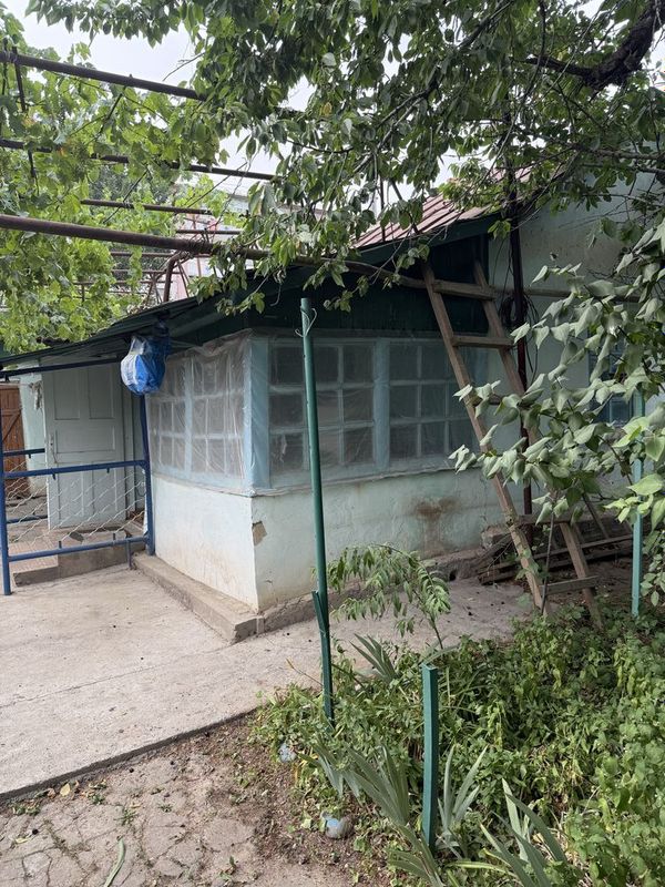 Участок с домом, 6 соток, Аранча, 7500 за сотку Участок с домом, 6 соток, Аранча, 7500 за сотку