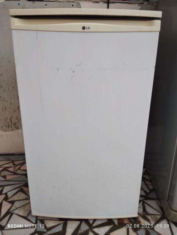 LG haladilnik sotiladi