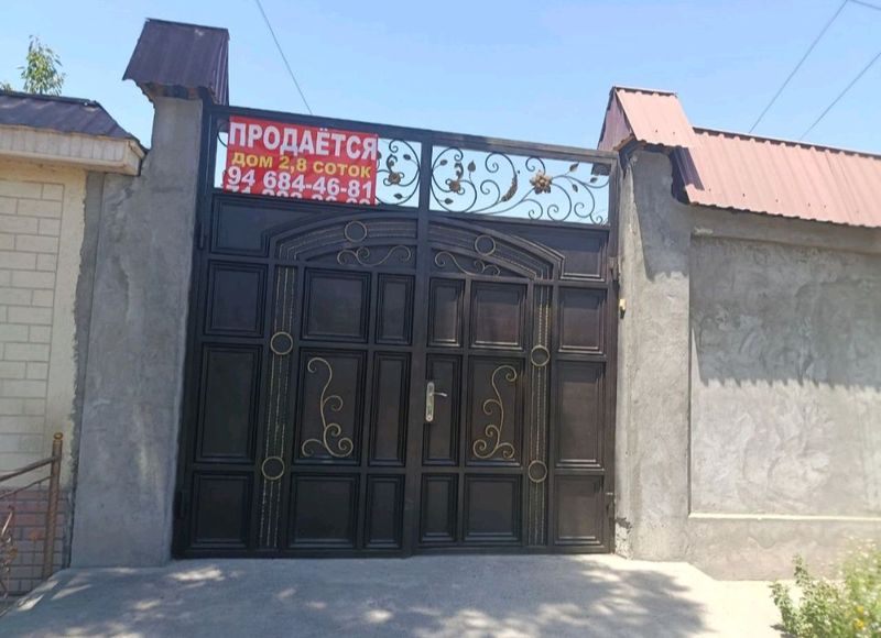 uy sotiladi Mirobod tum Oq uy mah Risoviy bozor