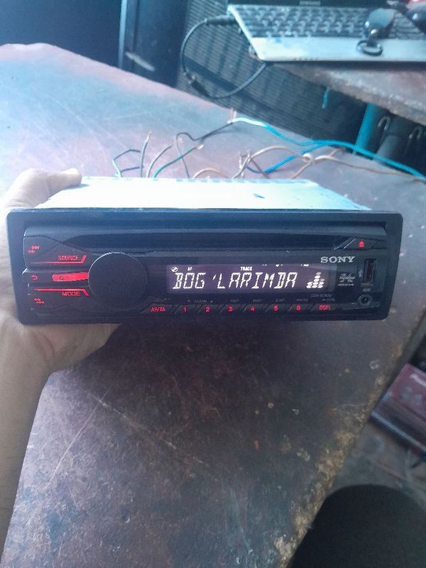 Sony cdx gt40u sotiladi Sony cdx gt40u sotiladi