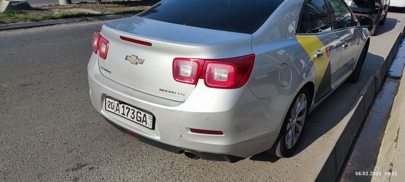 Продам свою chevrolet Malibu