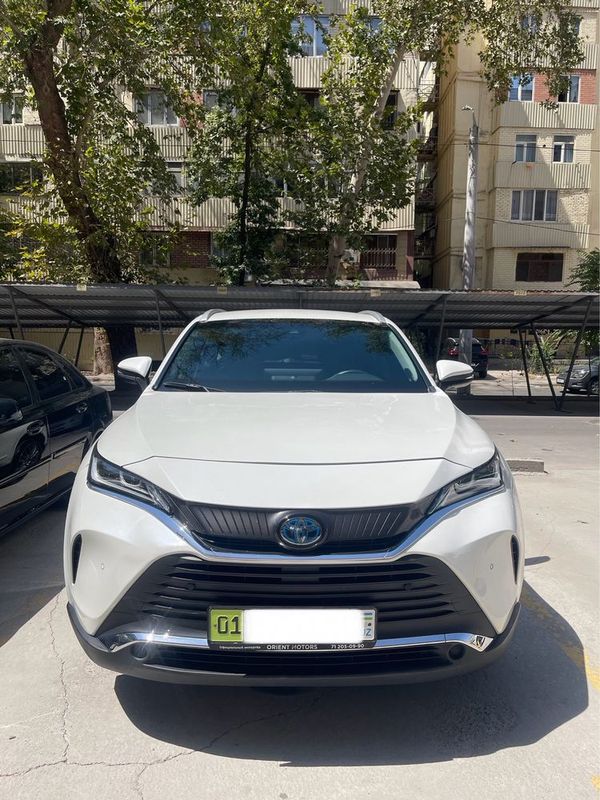 Продается Toyota Venza Hybrid XLE 2021 года