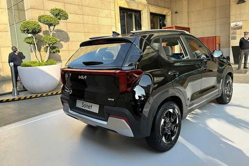 kia sonet 3- pozitsiya nasiya savdo bor kia sonet 3- pozitsiya nasiya savdo bor