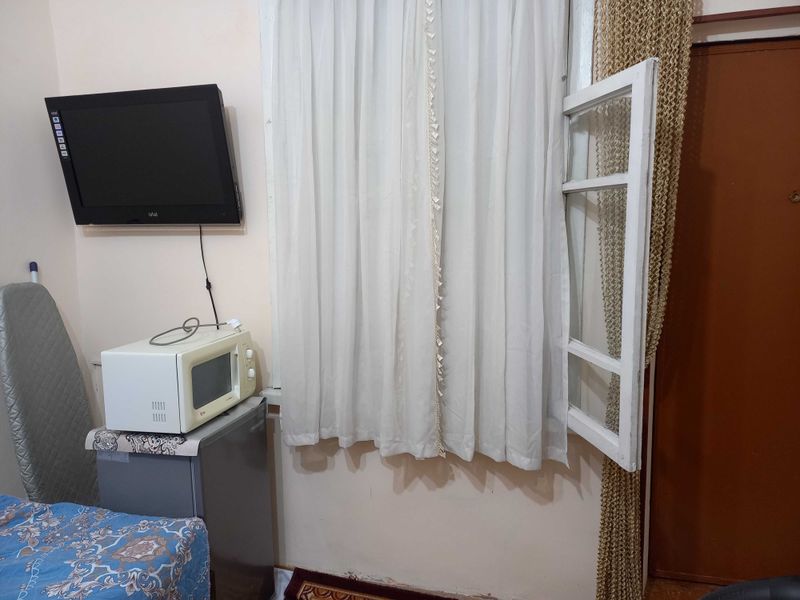 Узбумда 1 хонали уй ижарага берилади. Узбумда 1 хонали уй ижарага берилади.