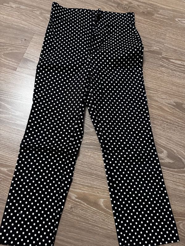 Брюки /Капри / бриджи zara Брюки /Капри / бриджи zara