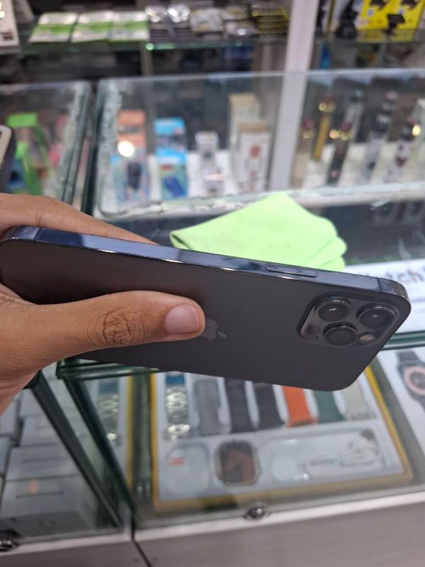iPhone 12 pro 85%