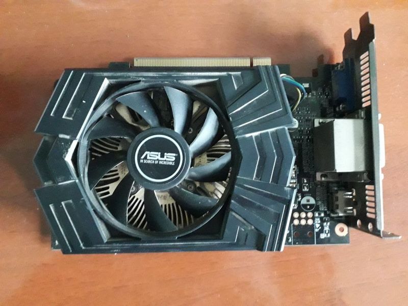 GTX 750 TI 2GB ideal holatda