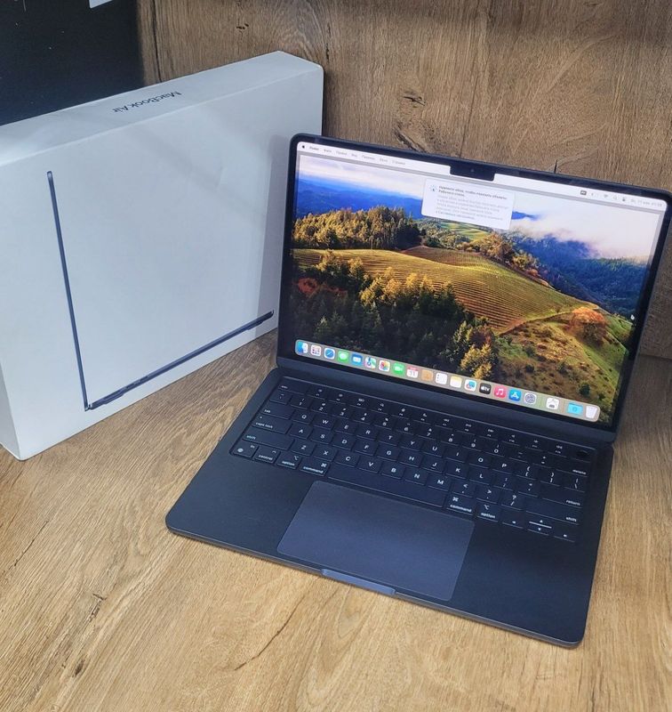MacBook Air M3 icnh 13.6 : 34 цикла- 100% ёмкость MacBook Air M3 icnh 13.6 : 34 цикла- 100% ёмкость