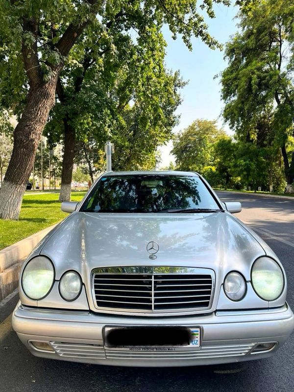 Mersedes-Benz Elegance 210 Srochno 1996 Mersedes-Benz Elegance 210 Srochno 1996