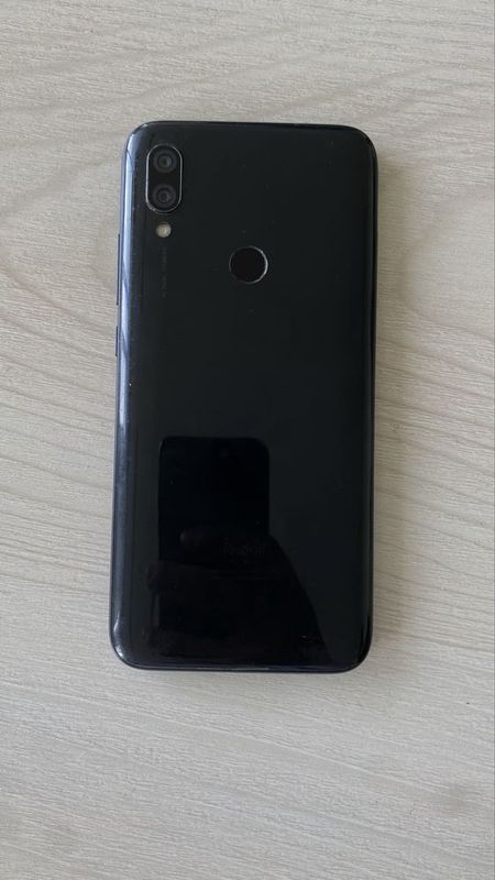 Redmi 7 sotiladi srochno Redmi 7 sotiladi srochno