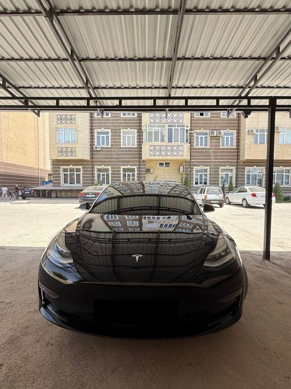 Tesla model 3 longe range Tesla model 3 longe range