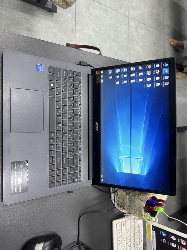 noutbook Acer Xotira 1 TB 2023 yil noutbook Acer Xotira 1 TB 2023 yil