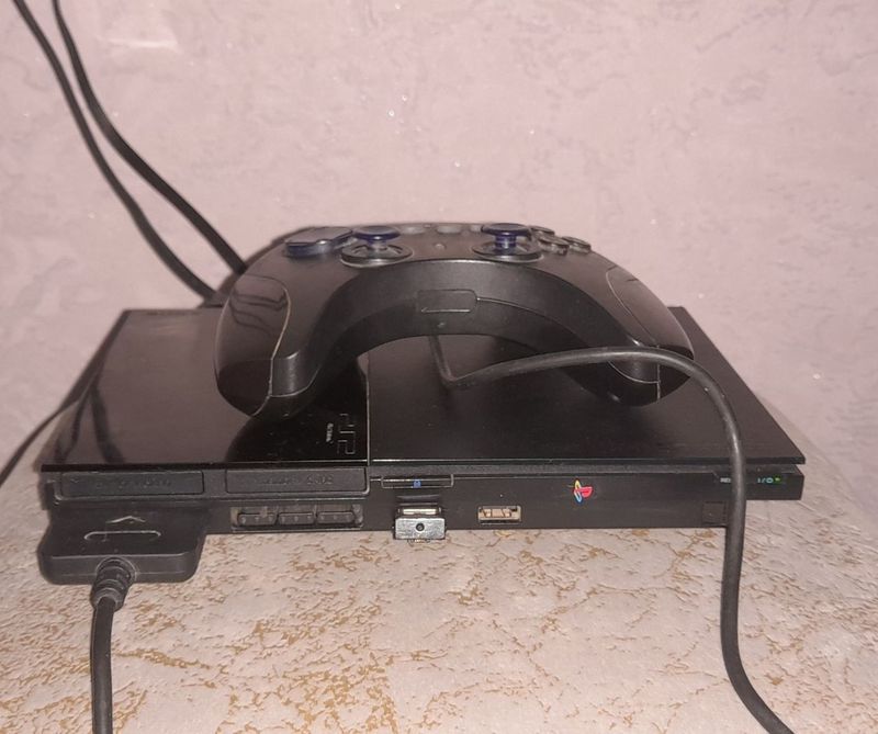 PlayStation 2 чипированный с играми