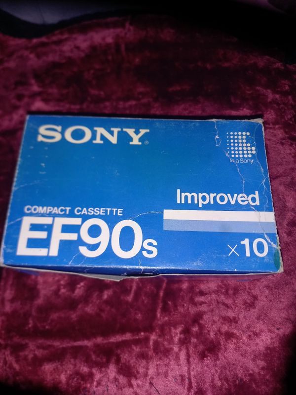 Продаю аудио кассет SONY EF90.