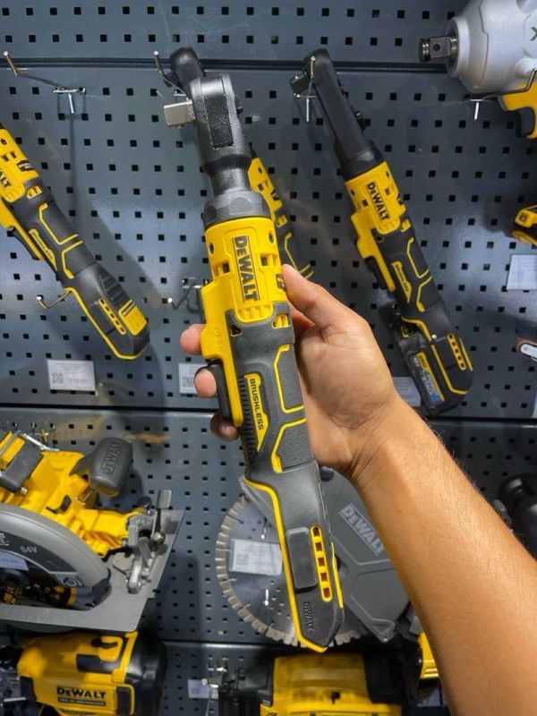 Гайковерт аккумуляторный угловой DeWALT (Без АКБ и ЗУ) DCF512N-XJ Гайковерт аккумуляторный угловой DeWALT (Без АКБ и ЗУ) DCF512N-XJ
