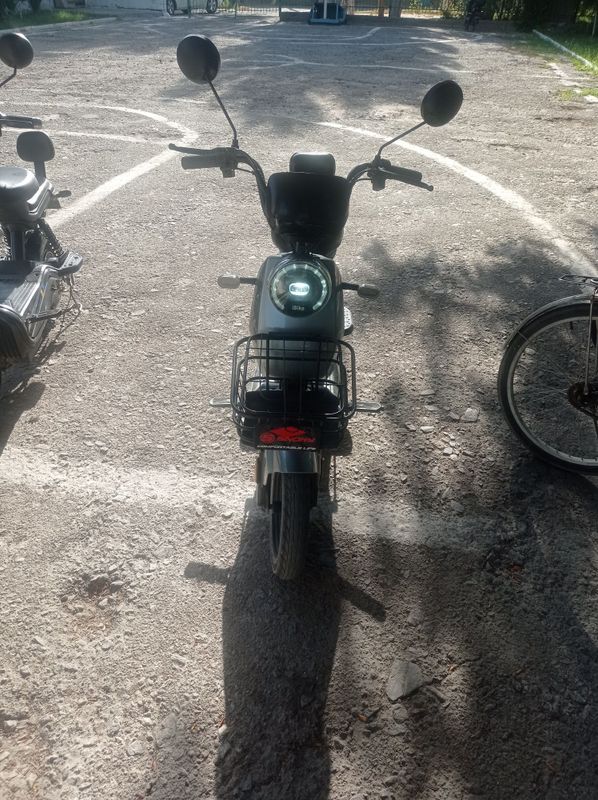 Mapet sotiladi 3 yarim kelishamiz tel qiliylar Mapet sotiladi 3 yarim kelishamiz tel qiliylar