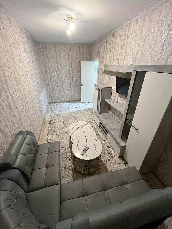 Yunusobod metro megaplanet yonida arenda kvartira Yunusobod metro megaplanet yonida arenda kvartira