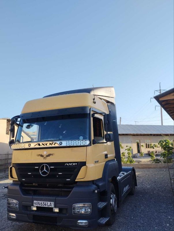 Mersades benz axor 1840 Mersades benz axor 1840