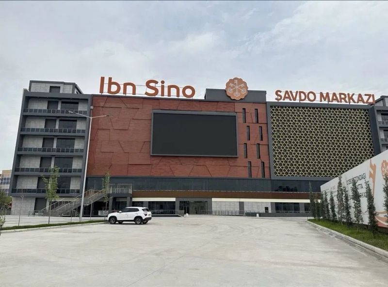 Ibn sino Stroy Mart Dokon Sotiladi Ibn sino Stroy Mart Dokon Sotiladi