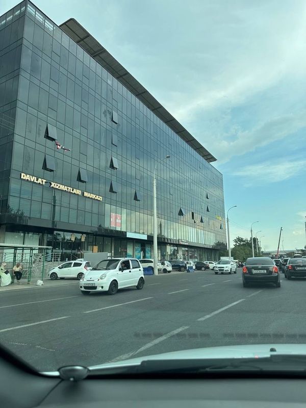 Продам ЖК Нежилое помещение ор. Мост аеропорта Продам ЖК Нежилое помещение ор. Мост аеропорта