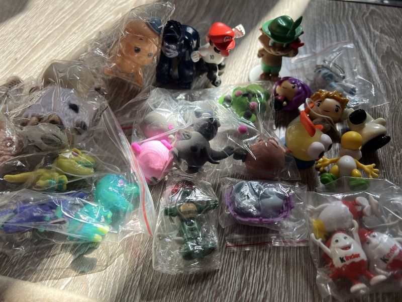 Продам все сразу игрушки Продам все сразу игрушки