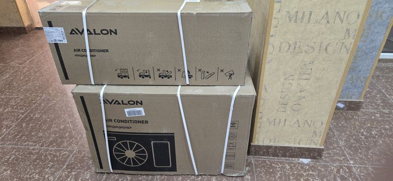 12 Avalon konditsioner satiladi uliwma paydalanbagan taza Baxasi 5 800