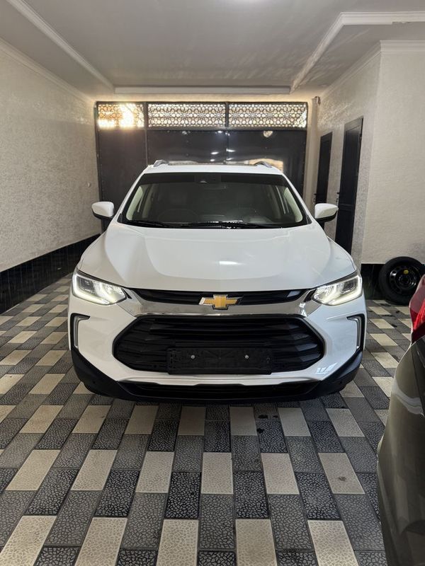 Tracker 2 Premier 2023 км 25000 метан Tracker 2 Premier 2023 км 25000 метан