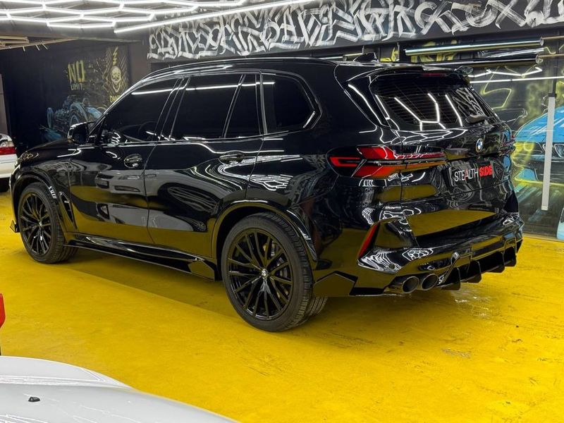 X5M Black — Монстр в Обвесе от StealthSide X5M Black — Монстр в Обвесе от StealthSide