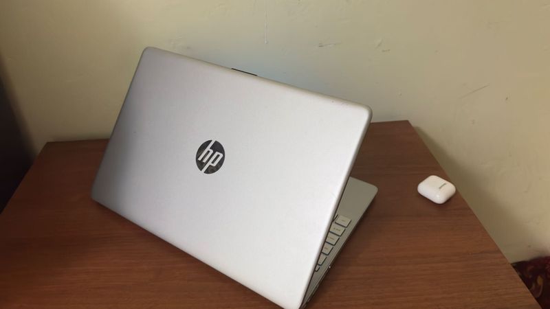 HP Laptop Intel core i3 HP Laptop Intel core i3