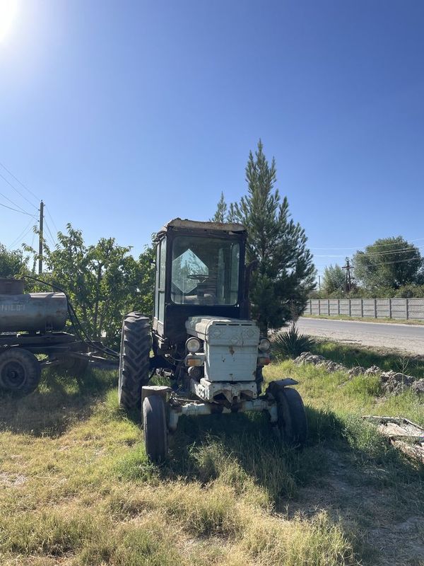 traktor 28 35 mln