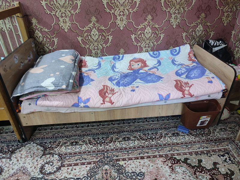 Кроват детский Кроват детский