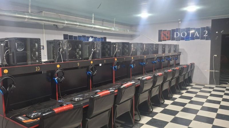 Готовый бизнес компьютерный клуб Готовый бизнес компьютерный клуб