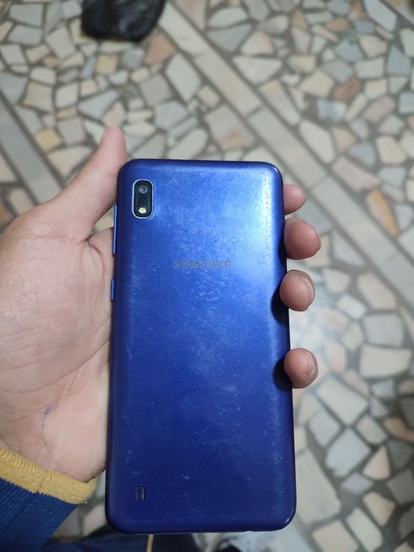 Samsung Galaxy 10 32gb (договорная) Samsung Galaxy 10 32gb (договорная)