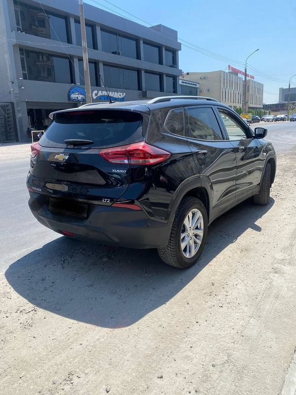 Tracker 2 2024. 8 chi oy salondan chiqan