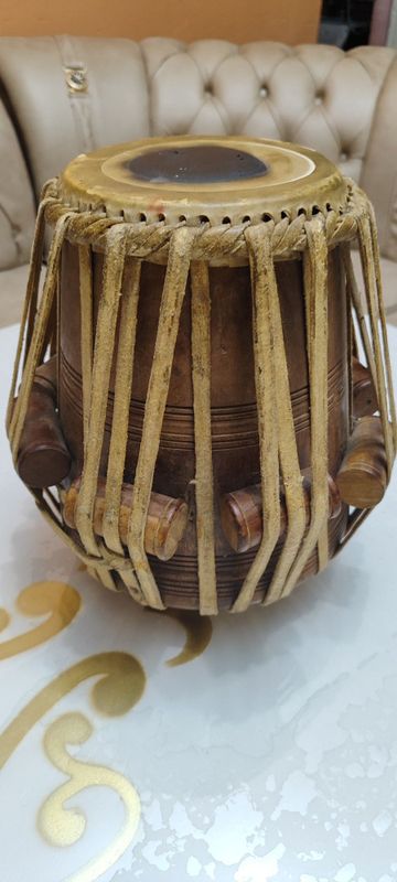 Tabla indiski. Табла Tabla indiski. Табла