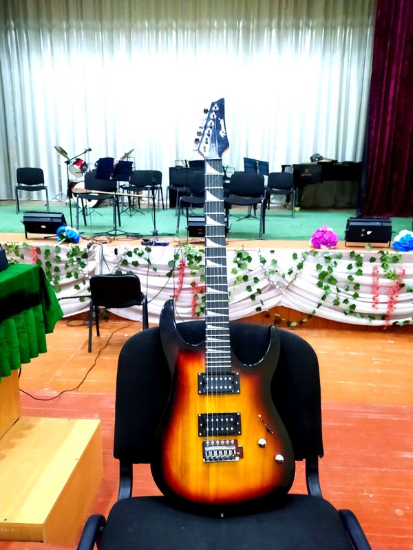 GITARA SOTILADI GITARA SOTILADI