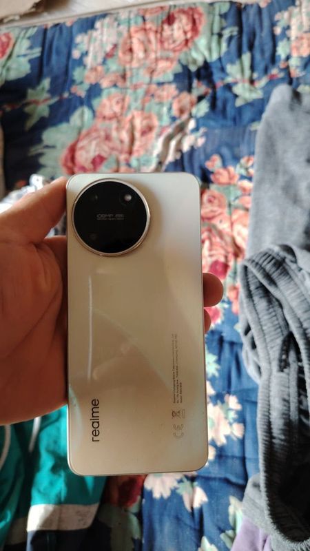 Realmi 11 kafolati bilan Realmi 11 kafolati bilan