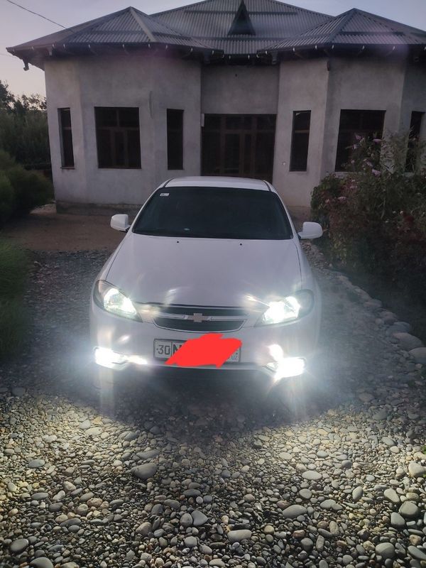 Chevrolet Jentra ( Жентра )