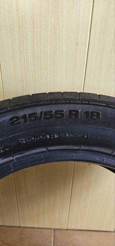 Продаётся шины 215/55R18 Продаётся шины 215/55R18