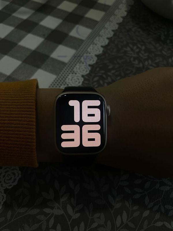 Apple watch 7 41 mm.