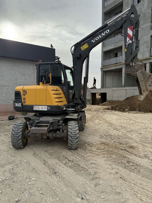 Aparat 2018 Volvo EW60 Hyundai 55 Doosan 55 Aparat 2018 Volvo EW60 Hyundai 55 Doosan 55