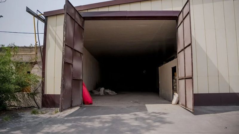 Аренда склада с офисом 1000м2 Аренда склада с офисом 1000м2