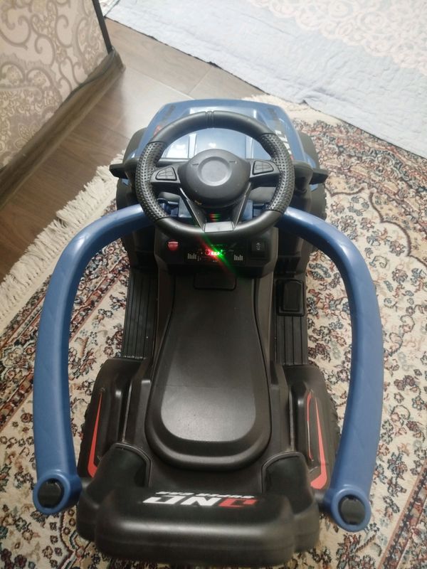 Bolalar uchun elektromobil Bolalar uchun elektromobil